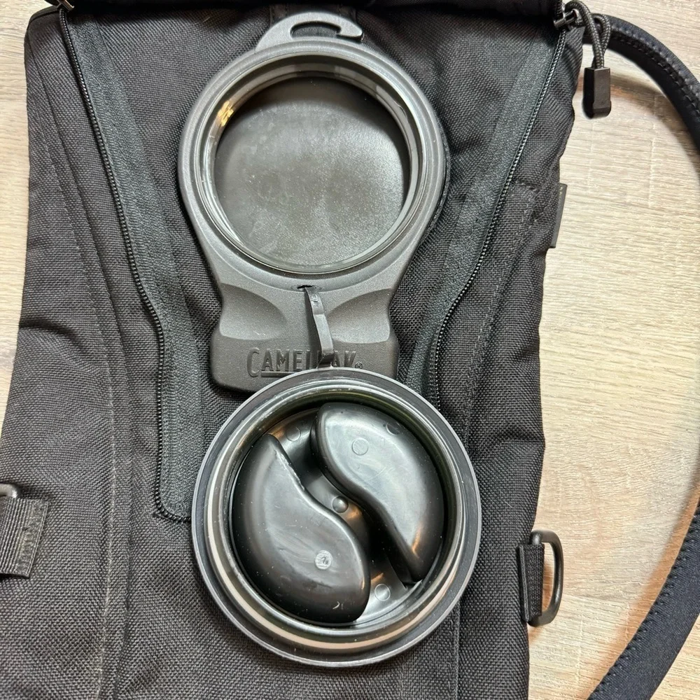 Camelback Cordura Black Backpack 3L Hydration Pack Outdoors Hiking